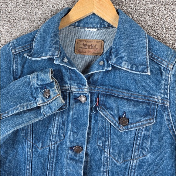 Levi's Jackets & Blazers - Vintage Levi's Women's Blue Denim Trucker Jacket Medium Wash Size Small Type 3